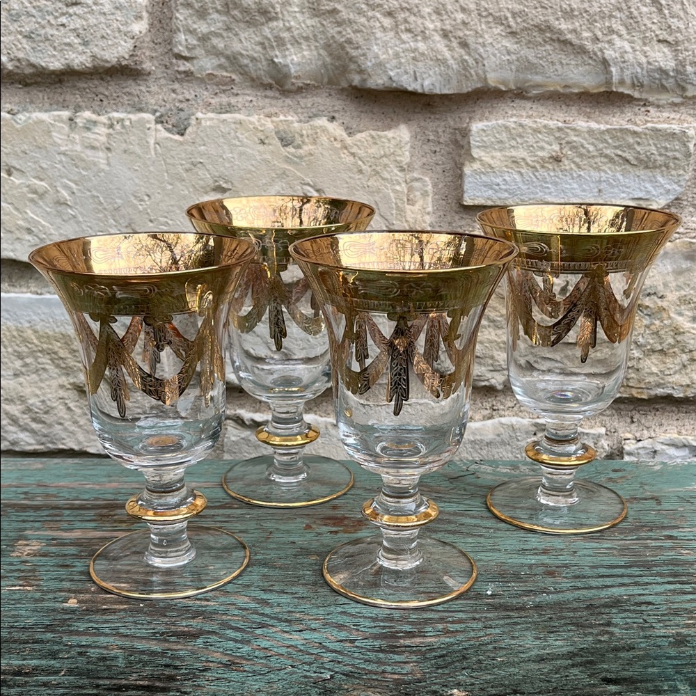 Vintage Discontinued  Hand Blown Medici 24k Gold Water Goblet by Arte Italica